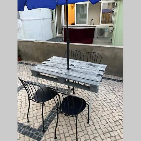 Apartment Terrace Garden Monte Da Graca Lisbon