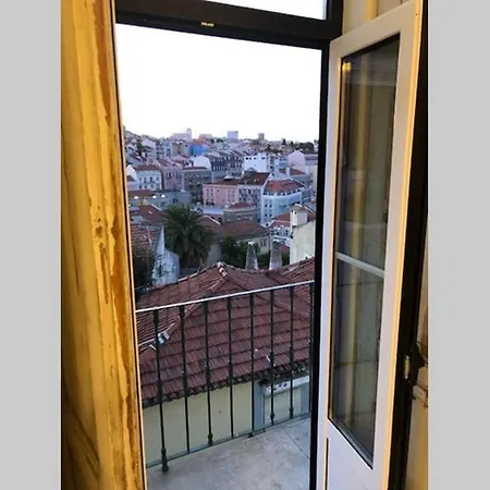 Apartment Terrace Garden Monte Da Graca Lisbon
